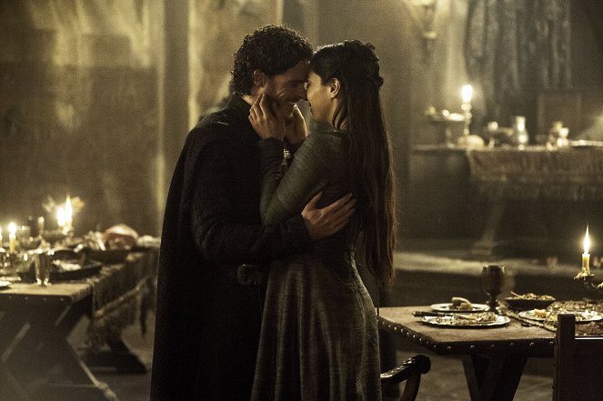 Game of Thrones - The Rains of Castamere - Photos - Richard Madden, Oona Chaplin