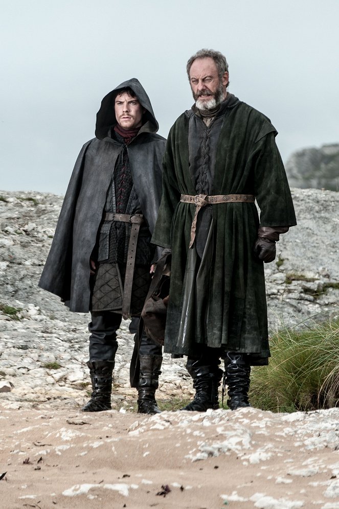 Game of Thrones - Season 3 - Mhysa - Photos - Joe Dempsie, Liam Cunningham