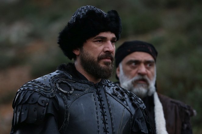Diriliş: Ertuğrul - Season 1 - Hain Olan - Filmfotók - Engin Altan Düzyatan, Mehmet Çevik
