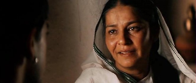 Lagaan - tenkrát v Indii - Z filmu - Suhasini Mulay