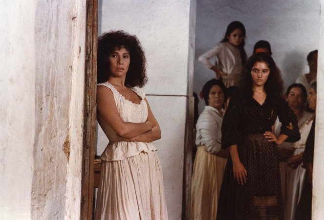 Bizet'n Carmen - Kuvat elokuvasta - Julia Migenes