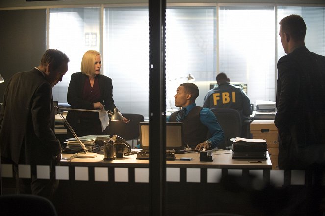 CSI: Cyber - Killer En Route - Z filmu - Peter MacNicol, Patricia Arquette, Shad Moss, James van der Beek