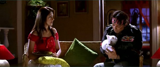 Dhoom - De la película - Rimi Sen, Uday Chopra