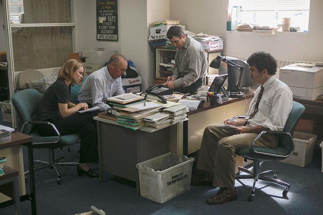 Spotlight - Egy nyomozás részletei - Filmfotók - Rachel McAdams, Michael Keaton, Mark Ruffalo, Brian d'Arcy James