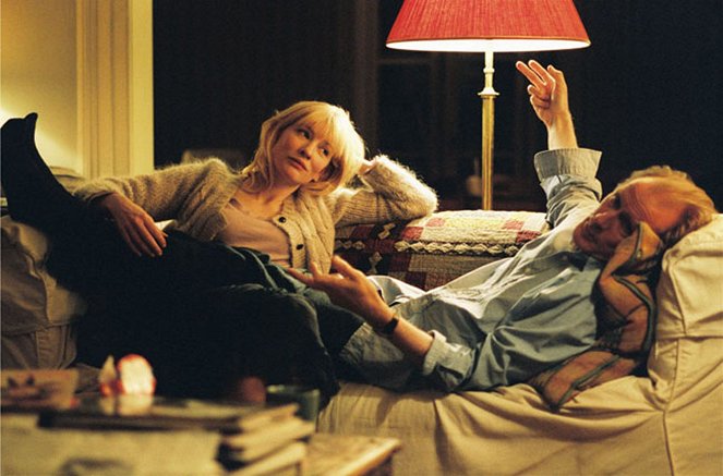 Sexuálny škandál na škole - Z filmu - Cate Blanchett, Bill Nighy