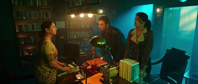 Jazbaa - Z filmu - Shabana Azmi, Jackie Shroff, Aishwarya Rai Bachchan