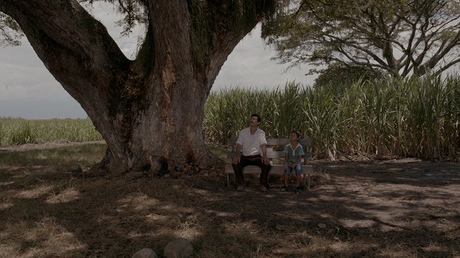 La tierra y la sombra - Kuvat elokuvasta