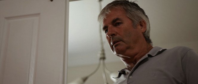 Bad Behaviour - Do filme - John Jarratt