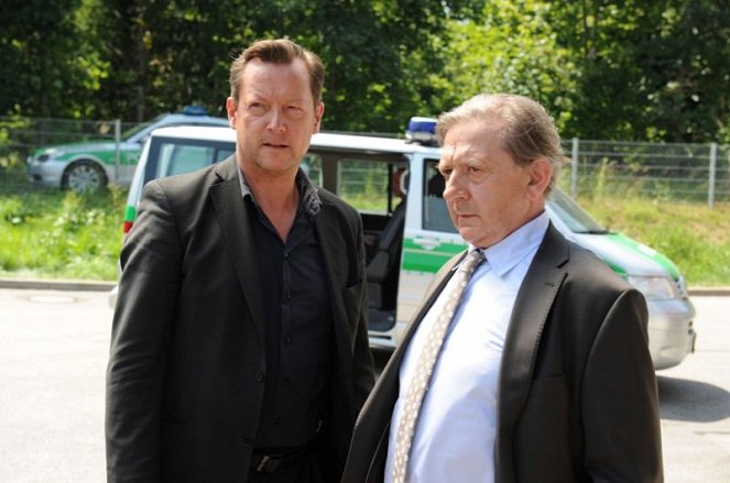 Volajte políciu 110 - Season 45 - Und vergib uns unsere Schuld - Z filmu - Matthias Brandt, André Jung