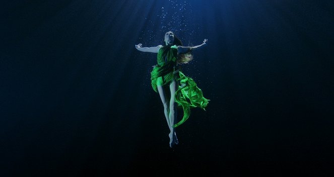 Noste - Tanssi veden alla - Kuvat elokuvasta - Ethel Röhr