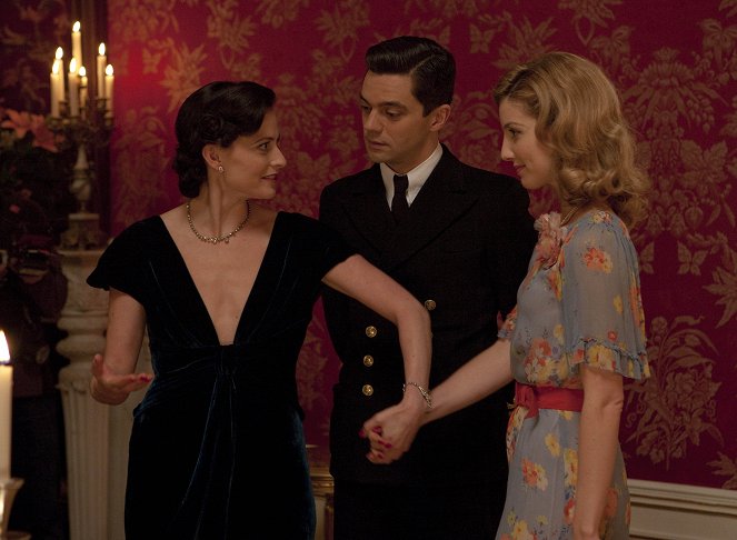 Fleming : The Man Who Would Be Bond - Episode 2 - Film - Lara Pulver, Dominic Cooper, Annabelle Wallis