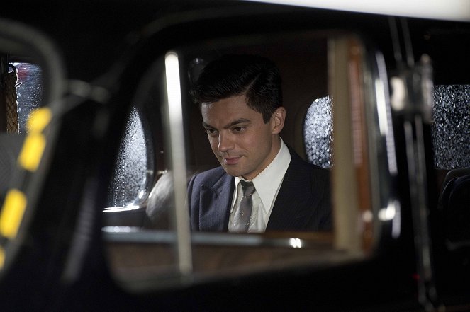 Fleming - Episode 3 - Making of - Dominic Cooper
