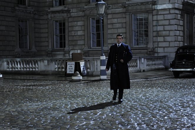 Fleming - Episode 3 - Filmfotók - Dominic Cooper