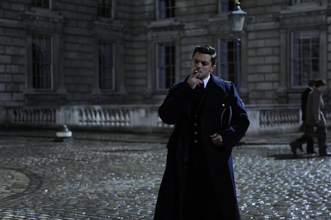 Mein Name ist Fleming. Ian Fleming - Episode 3 - Filmfotos - Dominic Cooper