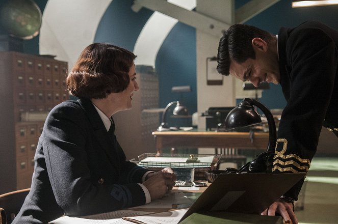 Fleming : The Man Who Would Be Bond - Episode 4 - Film - Anna Chancellor, Dominic Cooper