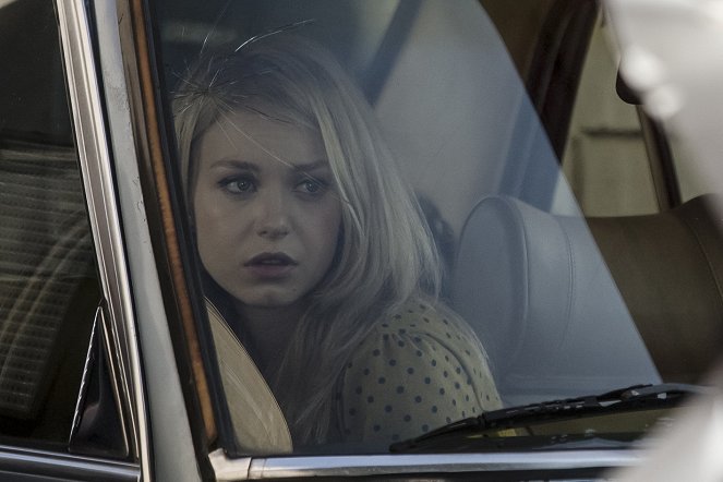 The Curse of Downers Grove - Van film - Penelope Mitchell