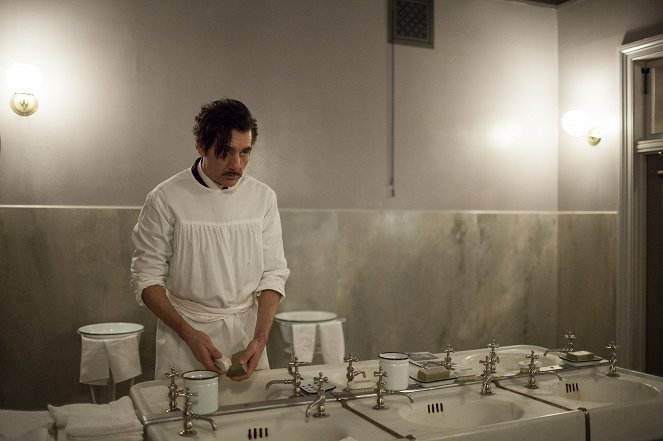 The Knick - Tatendrang - Filmfotos - Clive Owen