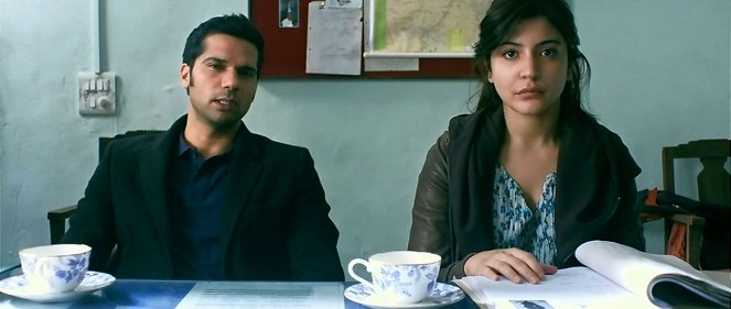 N.H 10 - De filmes - Neil Bhoopalam, Anushka Sharma