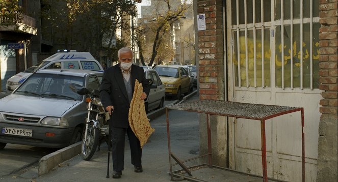 Yek Shahrvand-e Kamelan Maamouli - Z filmu