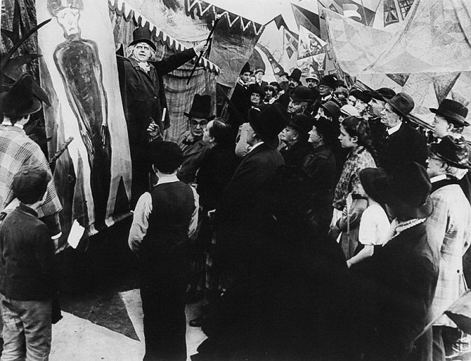 Tohtori Caligarin kabinetti - Kuvat elokuvasta