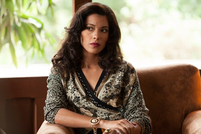 Narcos - You Will Cry Tears of Blood - Van film - Stephanie Sigman