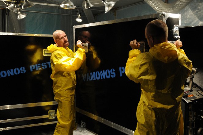 Breaking Bad - Season 5 - Gefahrenzulage - Filmfotos - Bryan Cranston