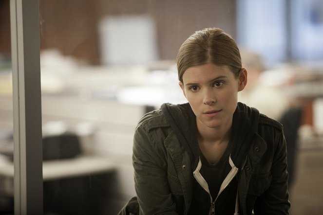House of Cards - Chapter 2 - Photos - Kate Mara
