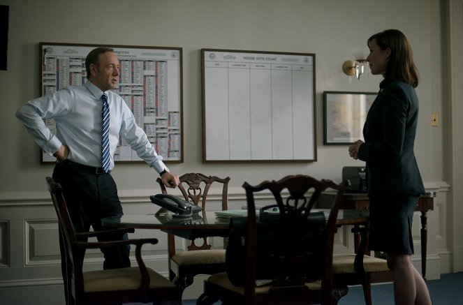 House of Cards - Season 2 - Chapter 14 - Photos - Kevin Spacey, Molly Parker