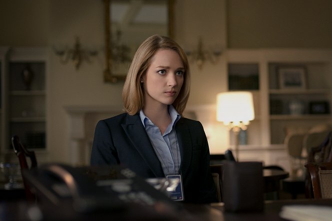 House of Cards - Nouvelle base - Film - Kristen Connolly