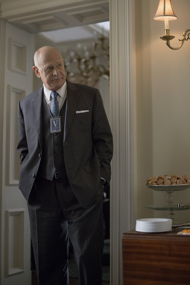 House of Cards - Chapter 16 - Photos - Gerald McRaney