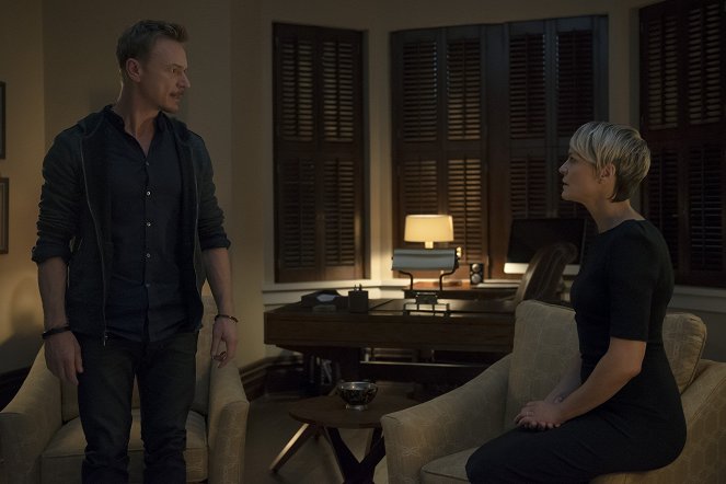 House of Cards - Chapter 22 - Photos - Ben Daniels, Robin Wright