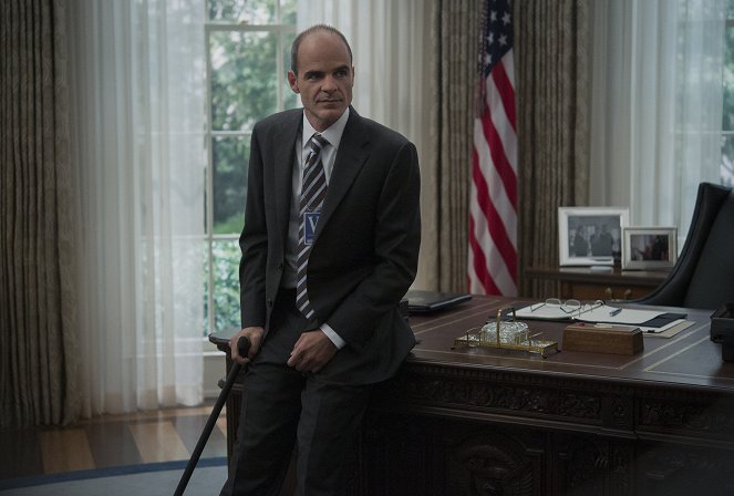 House of Cards - Season 3 - Chapter 27 - Photos - Michael Kelly