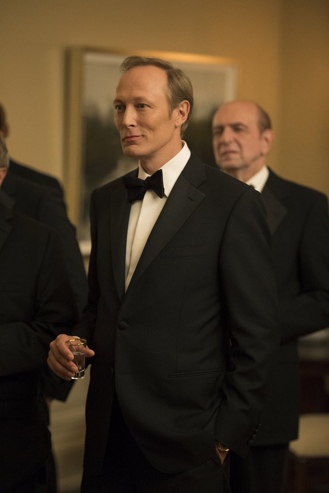 House of Cards - Chapter 29 - Photos - Lars Mikkelsen