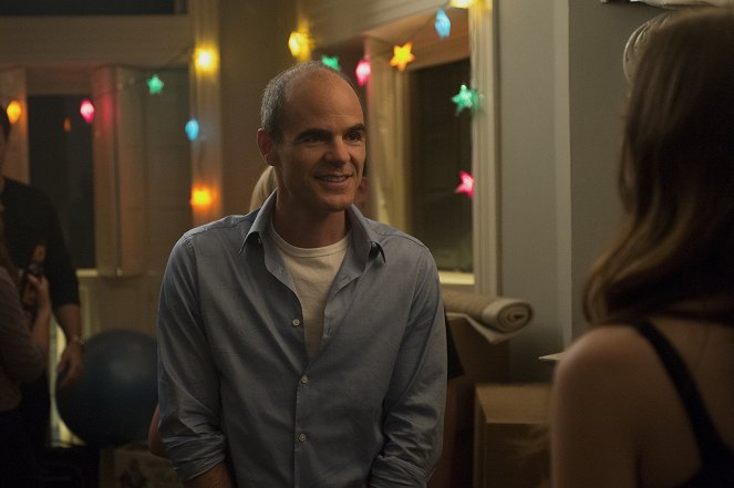 House of Cards - Chapter 33 - Photos - Michael Kelly
