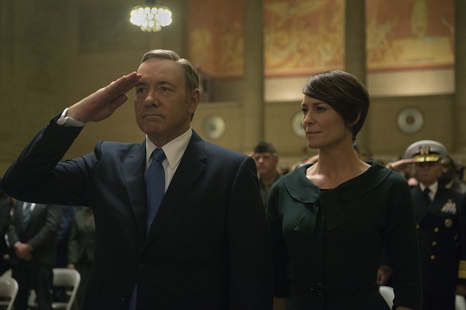 House of Cards - Capítulo 34 - Do filme - Kevin Spacey, Robin Wright