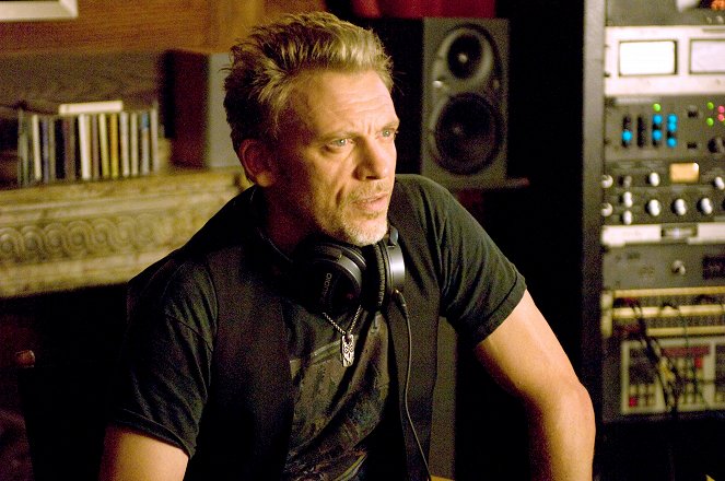 Californication - In a Lonely Place - Photos - Callum Keith Rennie