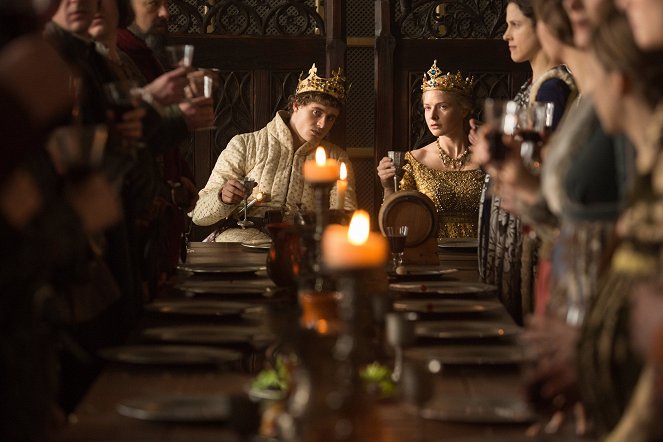 The White Queen - Poison and Malmsey Wine - Photos - Max Irons, Rebecca Ferguson