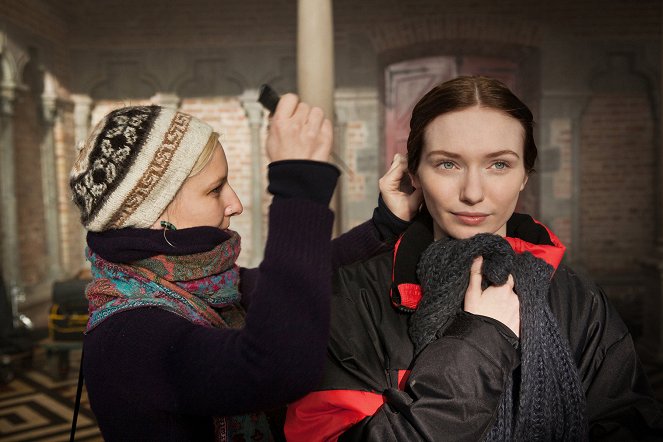 The White Queen - Poison and Malmsey Wine - Making of - Eleanor Tomlinson