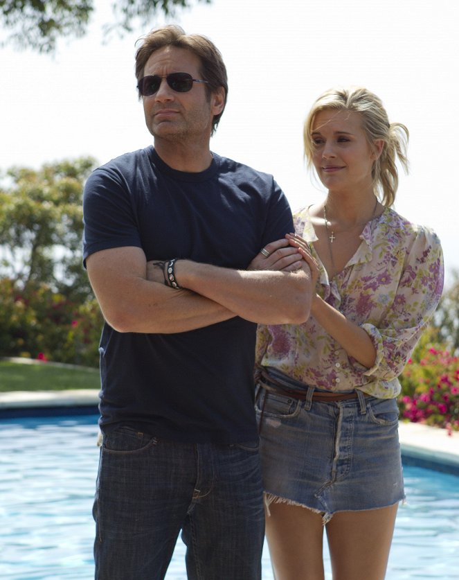 Californication - The Abby - Photos - David Duchovny, Maggie Grace