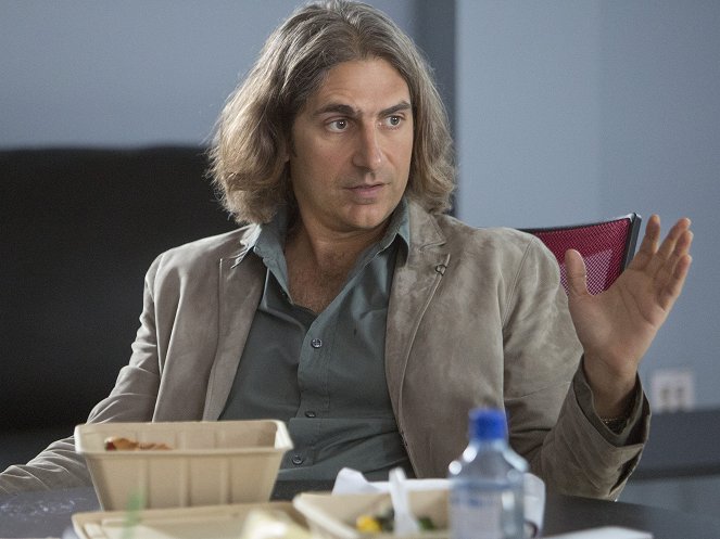 Californication - Season 7 - Julia - Photos - Michael Imperioli