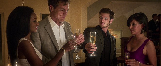 99 Homes - Photos - Michael Shannon, Andrew Garfield