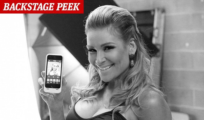 WWE Monday Night RAW - Z nakrúcania - Natalie Neidhart
