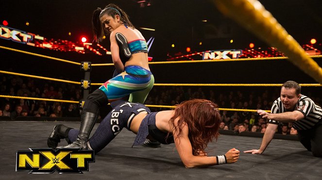 WWE NXT - Cartões lobby - Pamela Martinez, Rebecca Quin