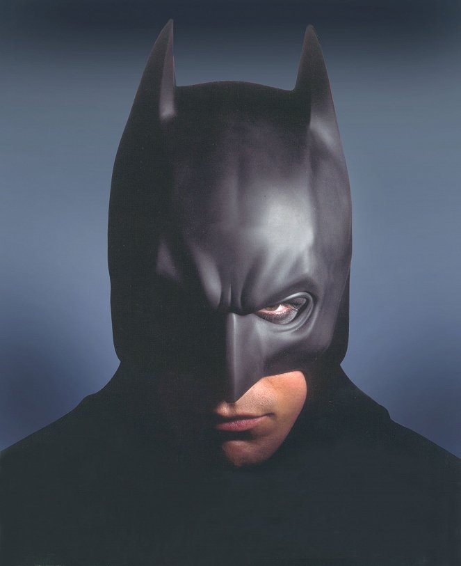 Batman Begins - Werbefoto - Christian Bale