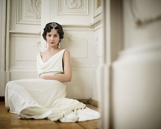 War and Peace - Promo - Tuppence Middleton