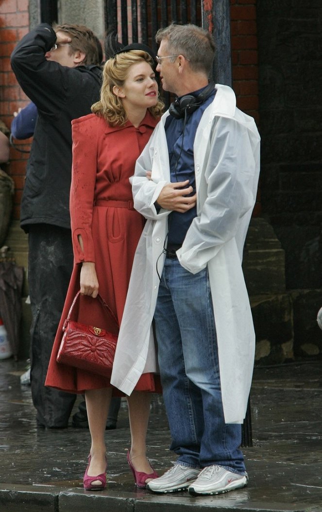 The Edge of Love - Tournage - Sienna Miller