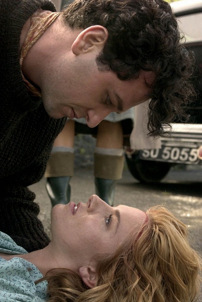 The Edge of Love - Van film - Matthew Rhys, Sienna Miller