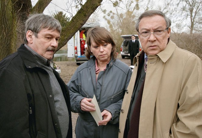 Polizeiruf 110 - Bis dass der Tod Euch scheidet - Filmfotos - Wolfgang Winkler, Marie Gruber, Jaecki Schwarz