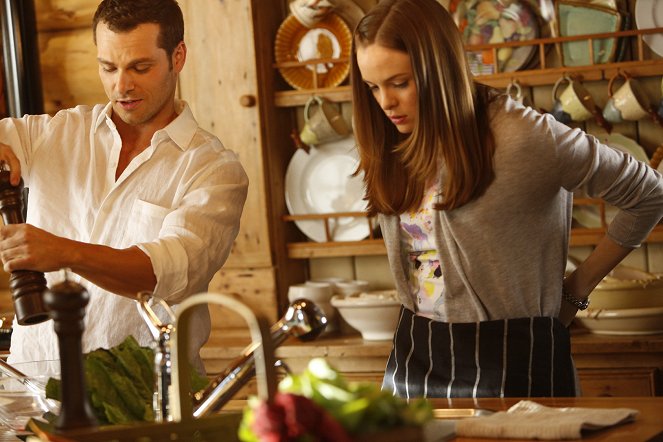 Recipe for Love - Filmfotos - Shawn Roberts, Danielle Panabaker