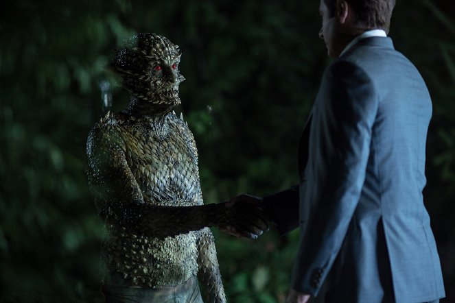 The X-Files - Mulder & Scully Meet the Were-Monster - Photos - Ryan Beil